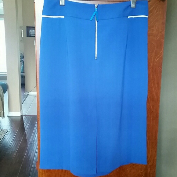 Pencil Skirt New Without Tag - Picture 3 of 4